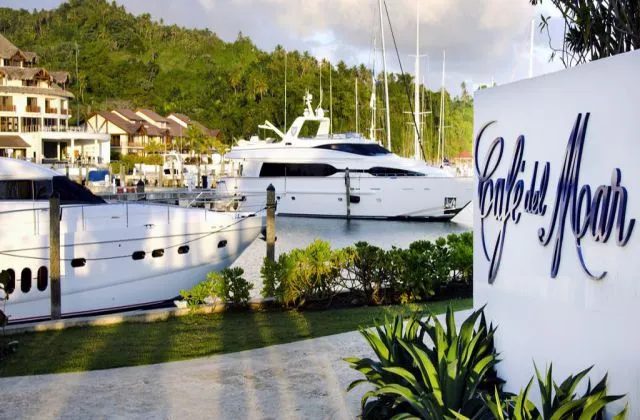 Yacht Club Puerto Bahia Samana Republica Dominicana